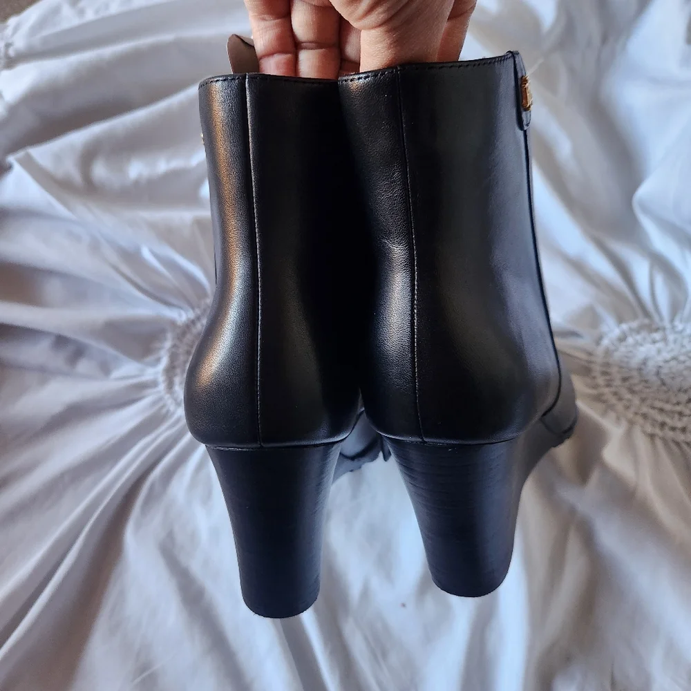 Lauren Ralph Lauren Shaley Wedge Ankle boots in black leather size 6B - Picture 10 of 11